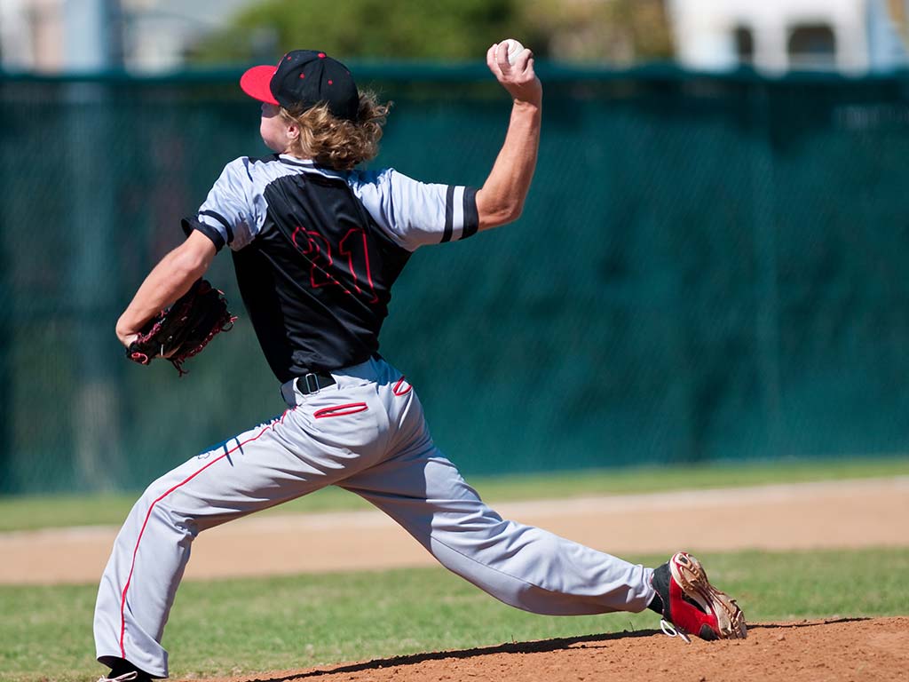 player pitcher